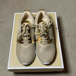 MICHAEL Michael Kors Amanda Trainer Size US 6 EU 36 - Like New Women’s